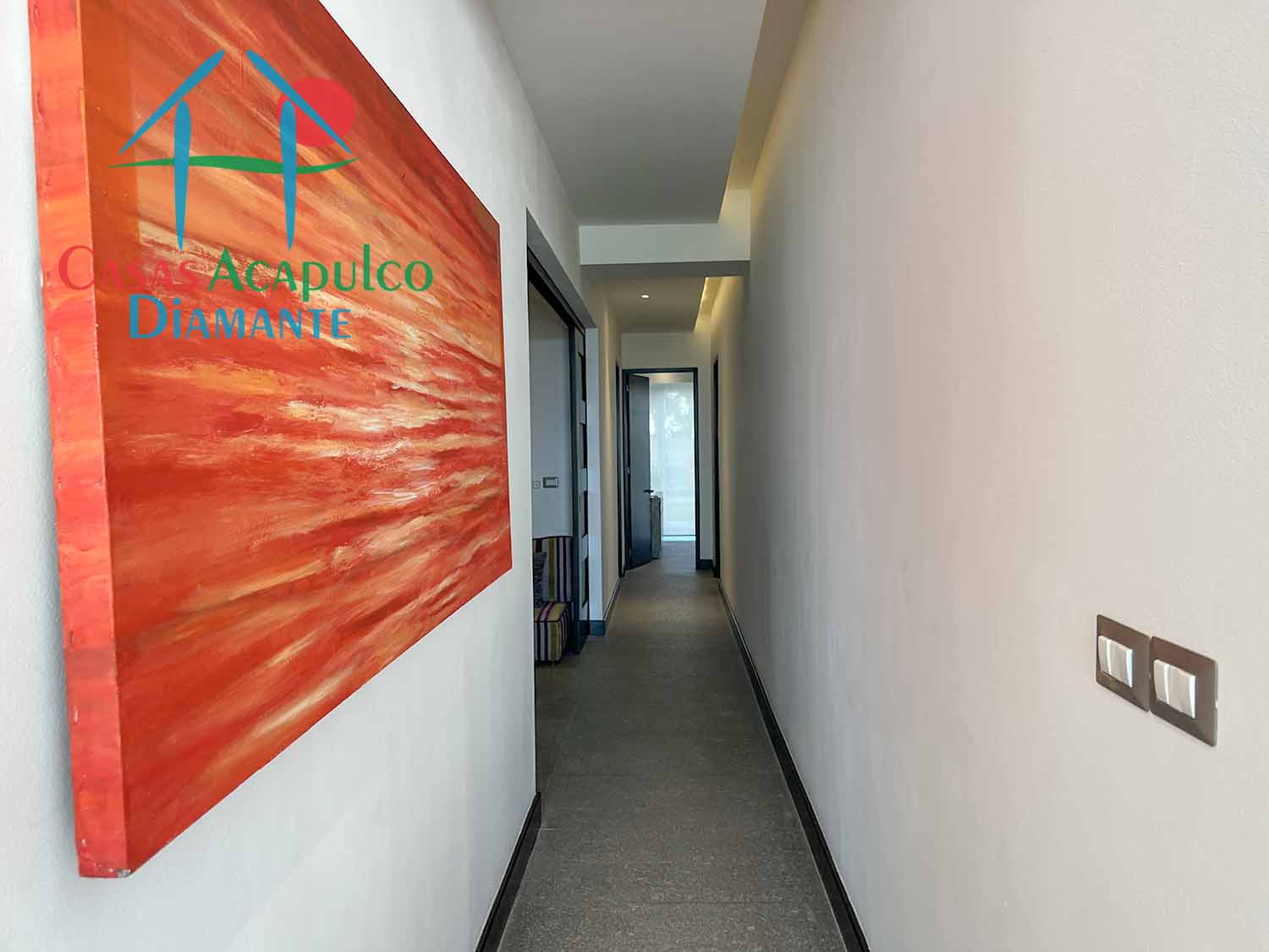 Ocean Front 108 - Sala de televisión 2